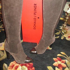 Donald J Pliner Boots